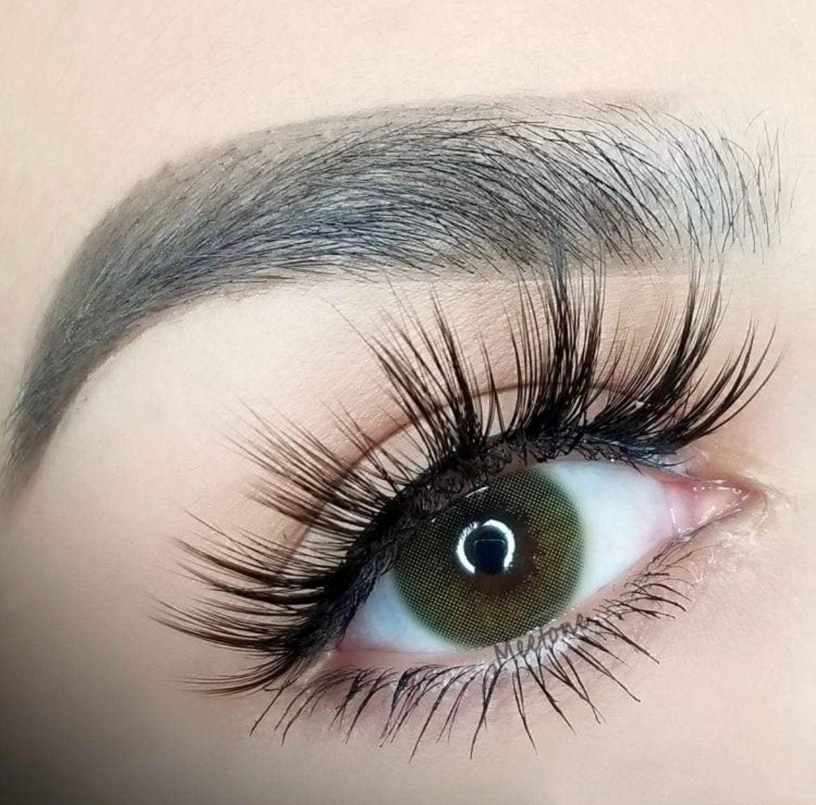 Lente de contato anual Aurora Yellow Green (caixa c/ 2 peças)