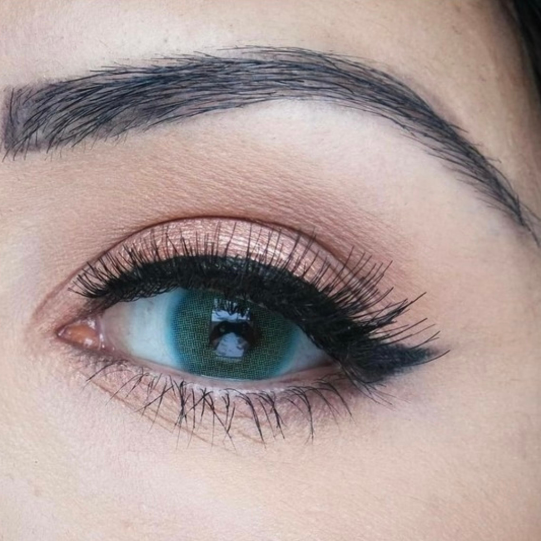 Lente de contato anual Aurora Blue com grau para miopia (caixa c/ 2 peças)