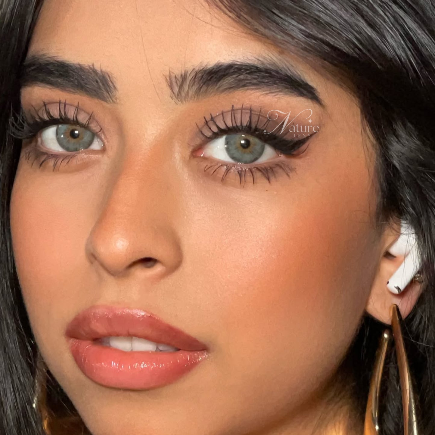 Lente de contato anual pupila reduzida Siri Green (caixa c/ 2 peças)