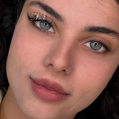 Lente de contato anual pupila reduzida Siri Green (caixa c/ 2 peças)